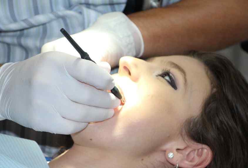 dentist 17