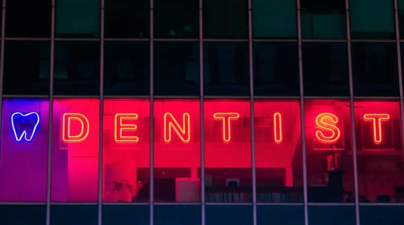 Photo "Medicare-friendly Dental Offices Near You: a Comprehensive Guide"