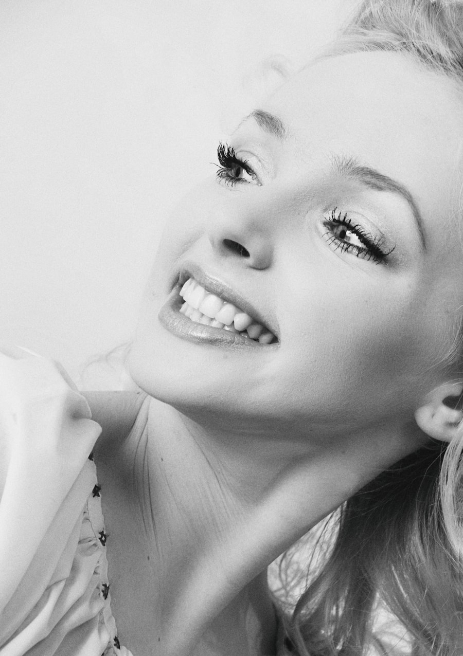 Photo "The Rising Popularity of Teeth Whitening Services"