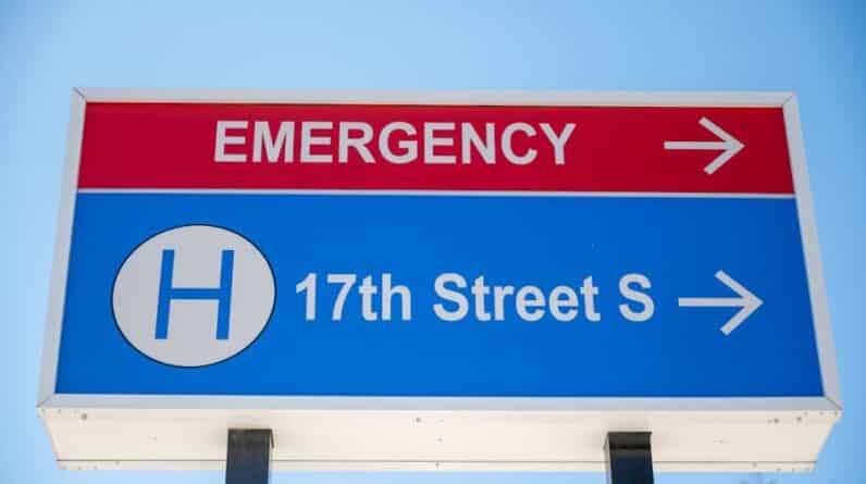 Photo "Emergency Dental Services: What You Need to Know"