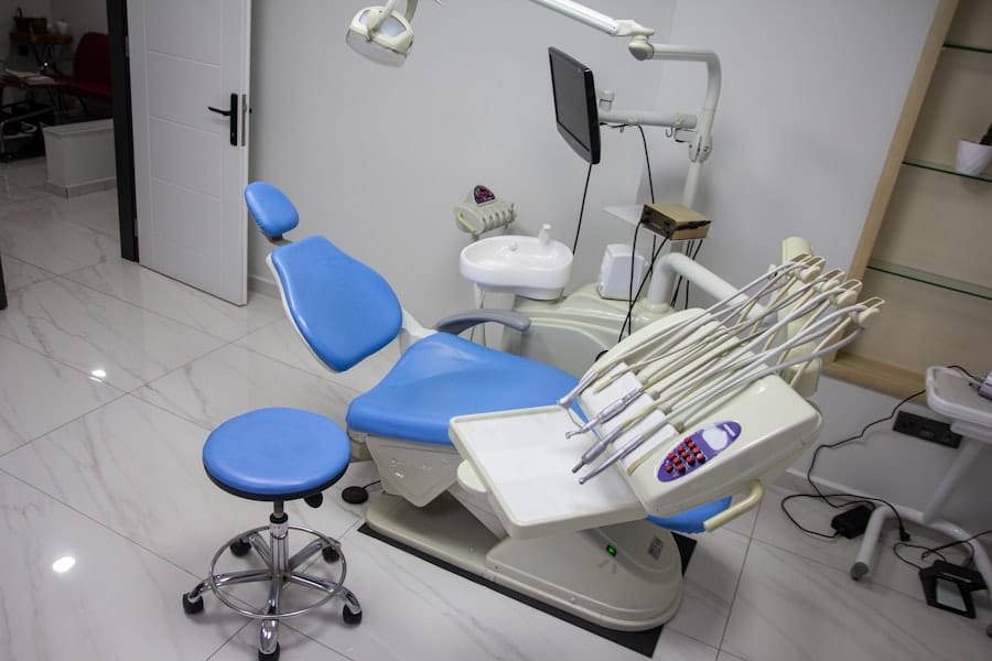 Best Dentist and Dental Clinic In Montebello California 2 Dental office
