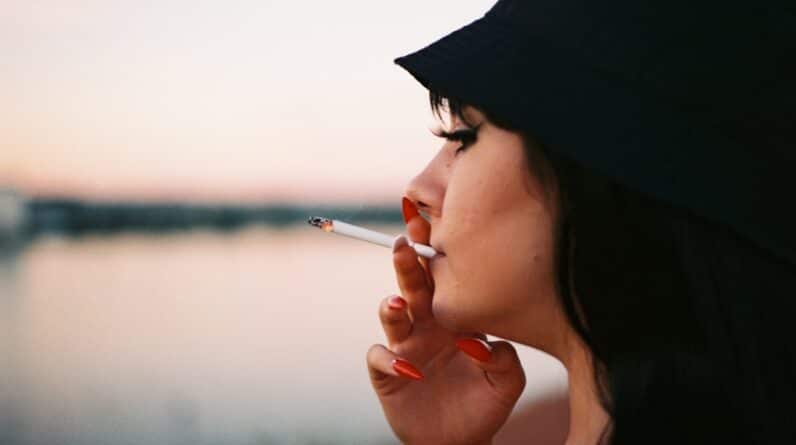 Photo Dental Care for Smokers