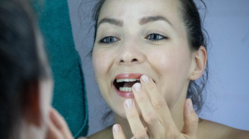 Photo Dental Hygiene Tips